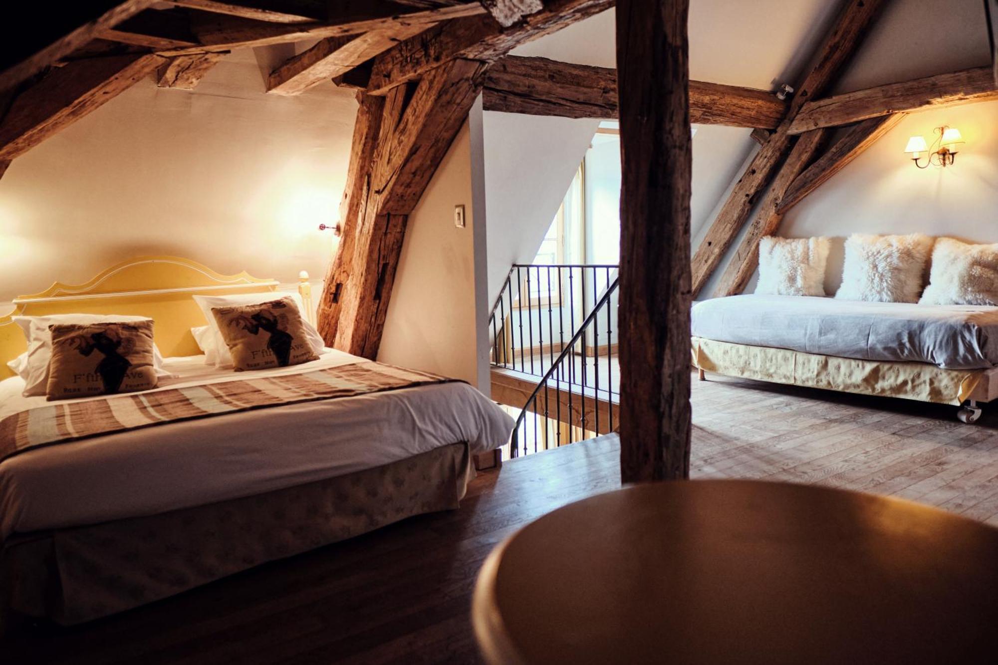 Hostellerie De La Tour D'Auxois 솔류 외부 사진