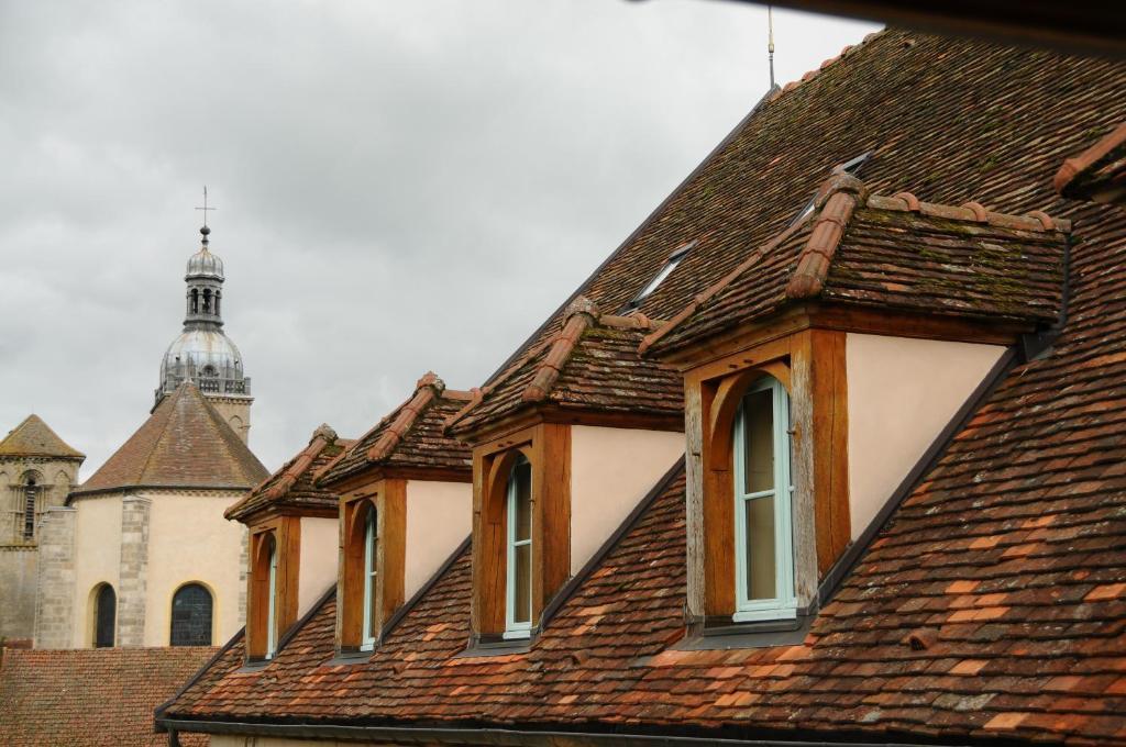 Hostellerie De La Tour D'Auxois 솔류 외부 사진