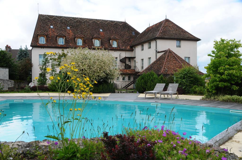 Hostellerie De La Tour D'Auxois 솔류 외부 사진